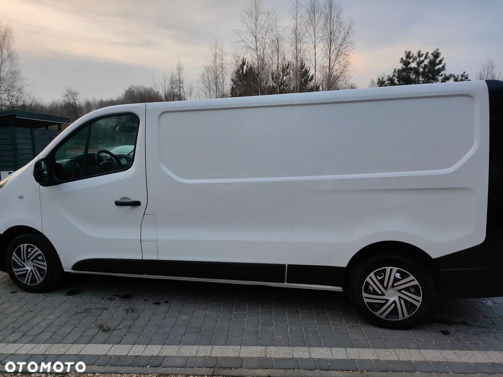 Renault TRAFIC  2016r 1,6 DCI 120KM BEZ ADBLUE L2H1LONG BRUTTO VAT 23% KLIMA - 8