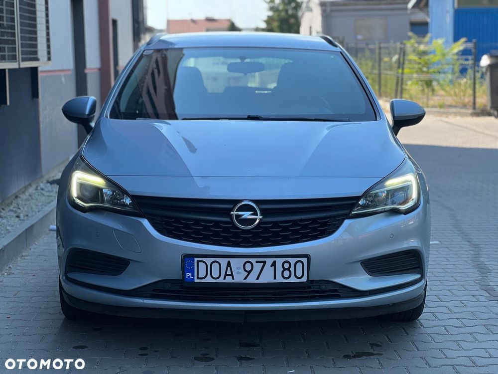 Opel Astra 1.0 T Essentia S&S - 5