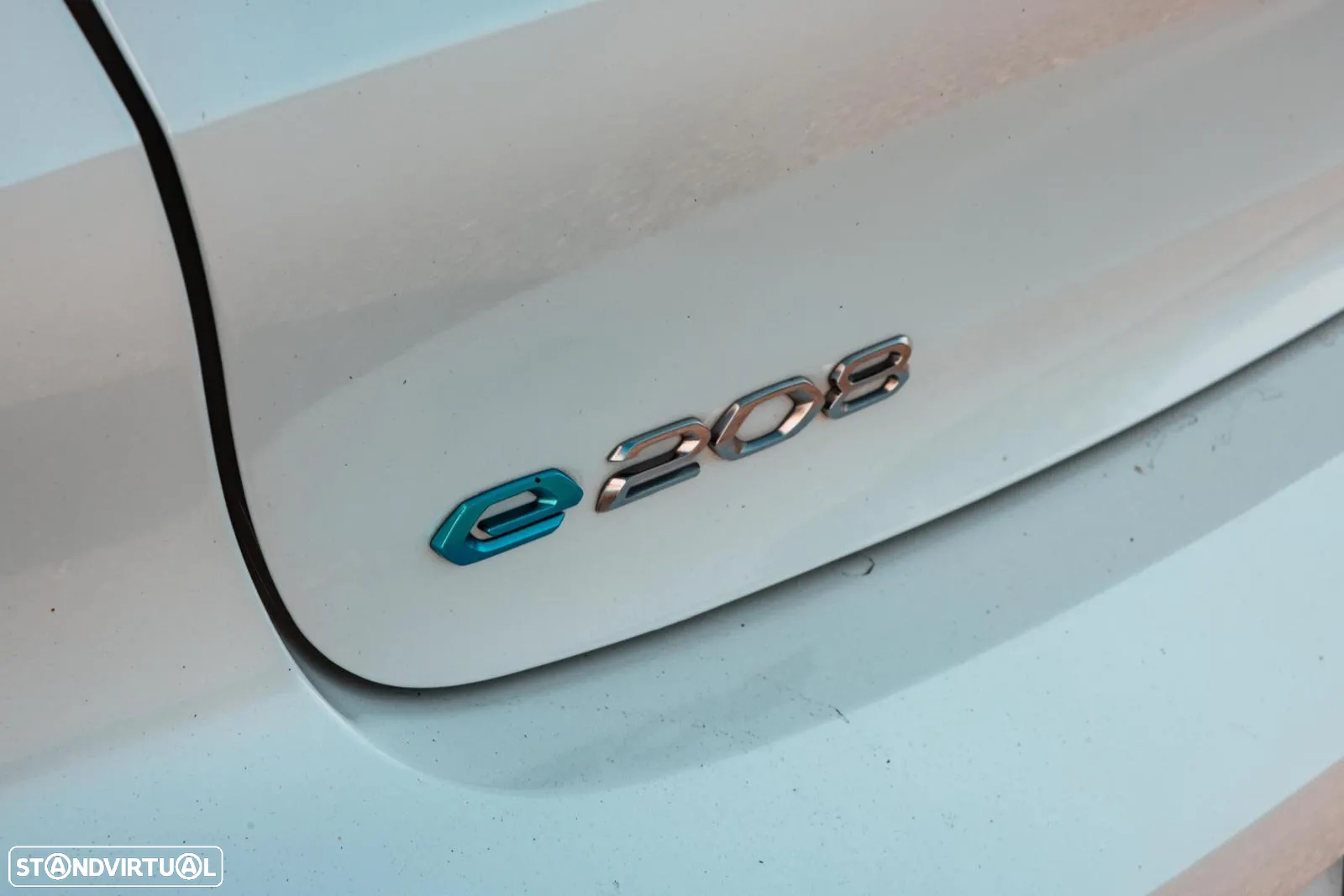 Peugeot e-208 50 kWh GT Pack - 19