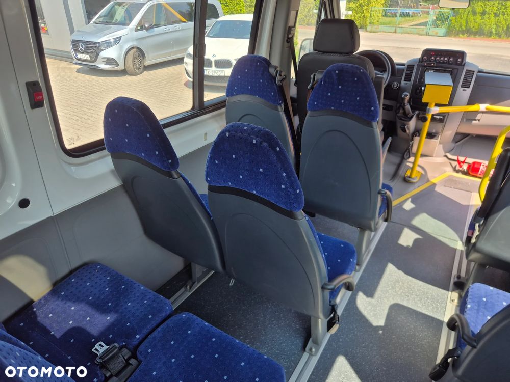 Volkswagen CRAFTER / SPROWADZONY / KLIMA / EEV - 26