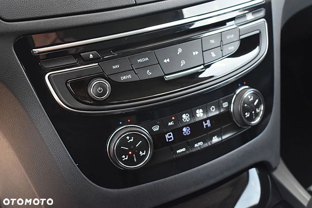 Peugeot 508 2.0 BlueHDi Allure S&S - 25