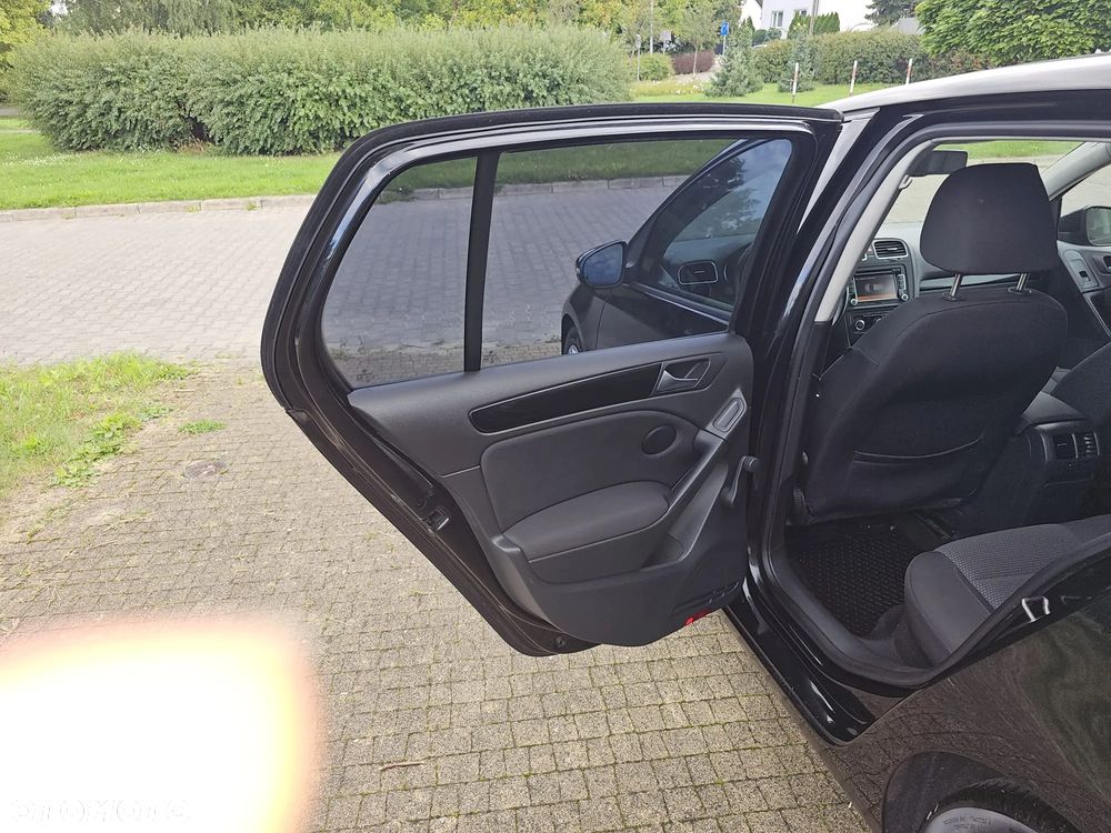 Volkswagen Golf 1.6 TDI Trendline - 24