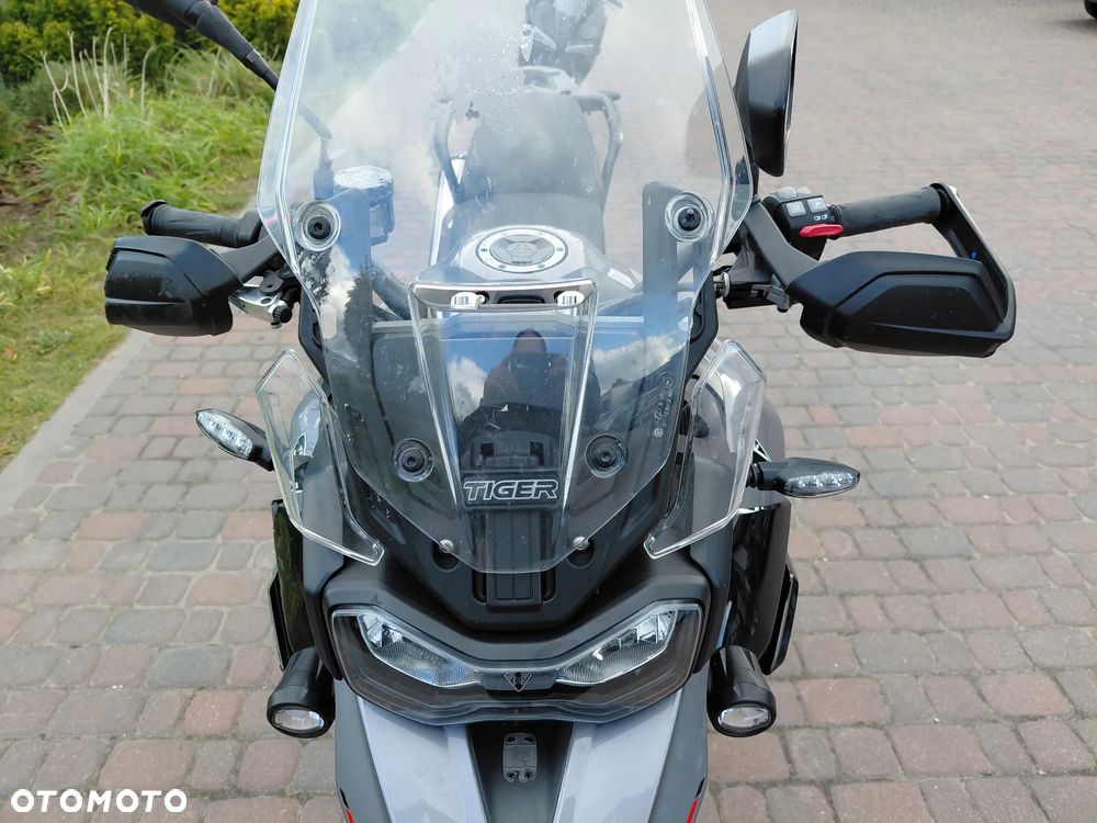 Triumph Tiger - 28