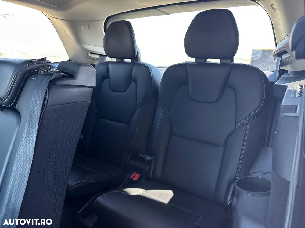 Volvo XC 90 T8 AWD Recharge Geartronic Inscription Edition - 19