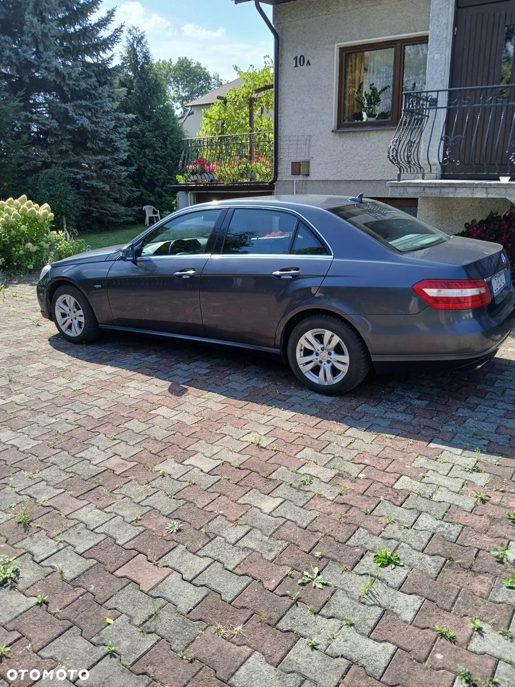 Mercedes-Benz Klasa E - 8