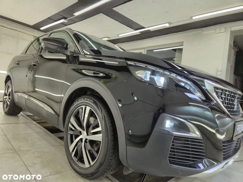 Peugeot 3008 1.2 PureTech Allure S&S EAT8 - 8