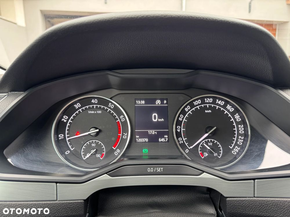 Skoda Superb 1.4 TSI ACT Style DSG - 14