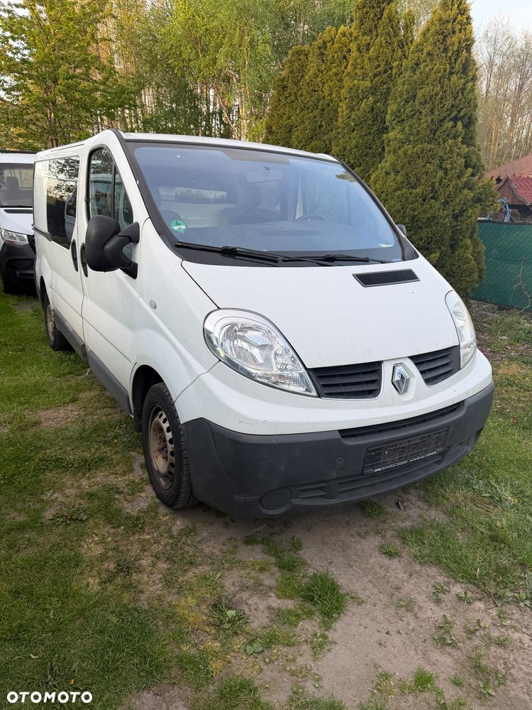Renault Trafic - 2