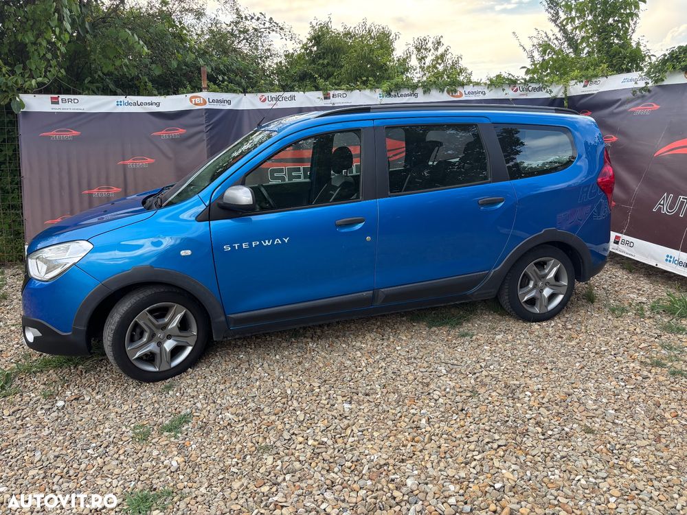 Dacia Lodgy 1.5 dCi Stepway - 4
