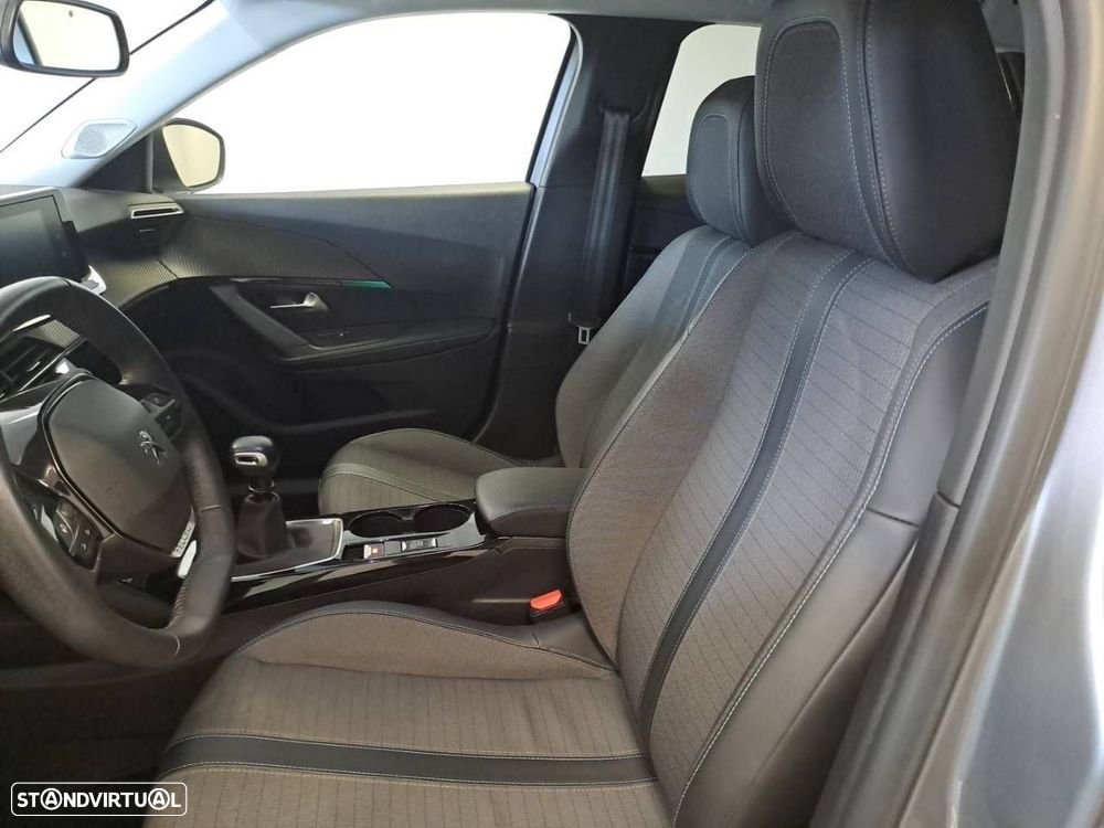 Peugeot 2008 1.2 PureTech Allure Pack - 9