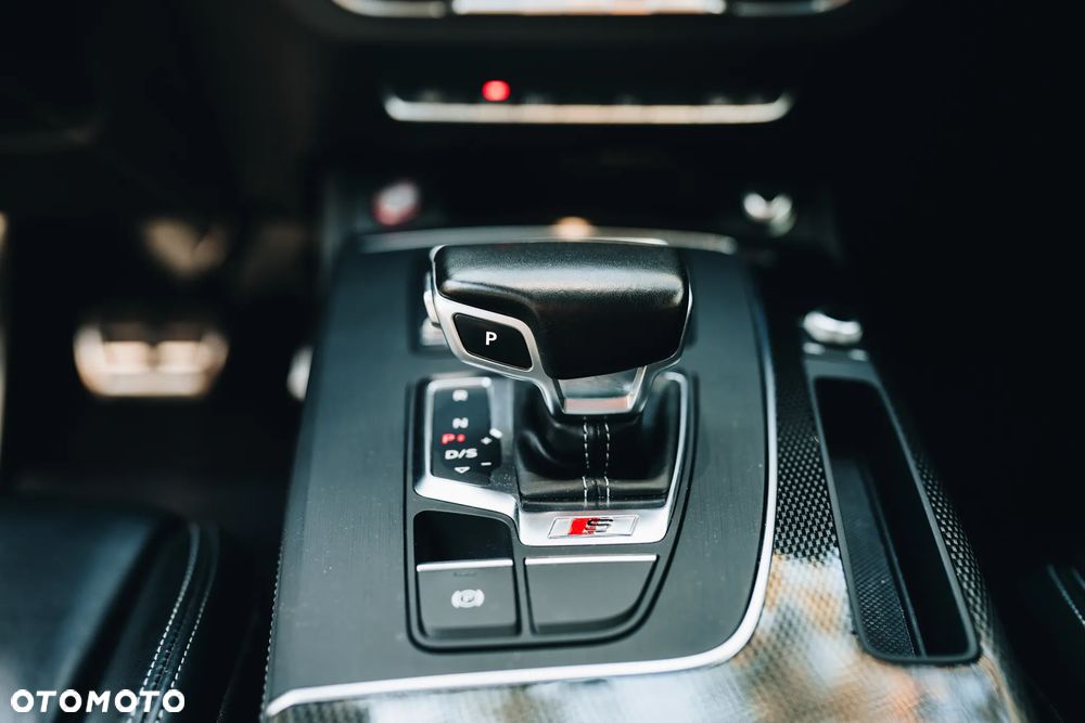 Audi SQ5 - 16