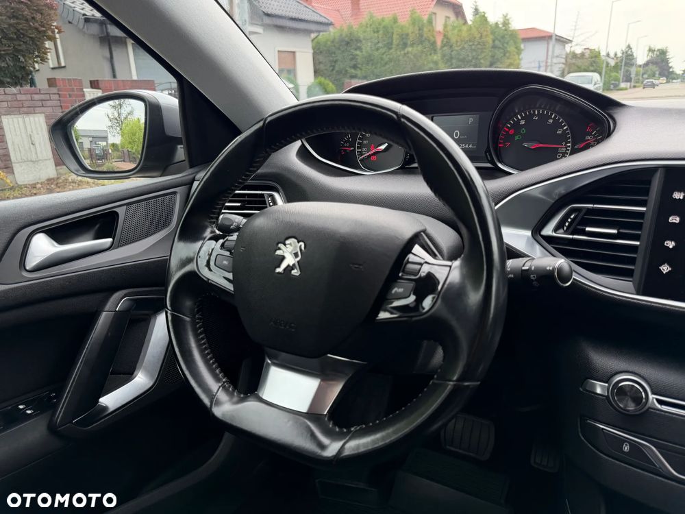 Peugeot 308 - 32
