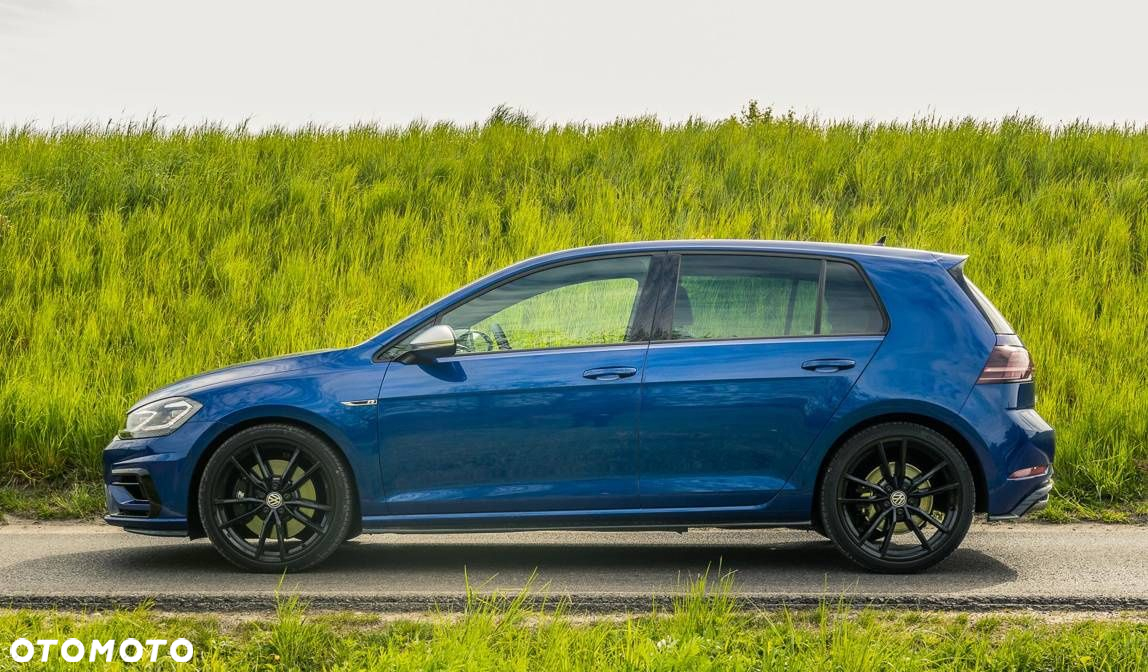 4x Felgi 17 m.in. do VW Golf VI VII Viii T-Roc Touran Tiguan Passat B8 Scirocco - BK864 - 4