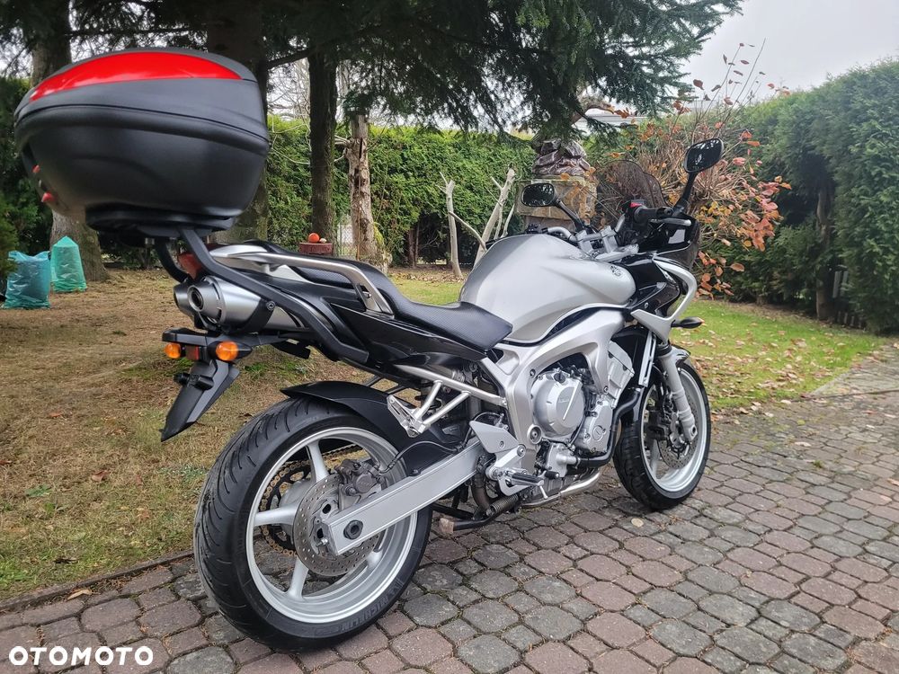 Yamaha FZ6 - 14