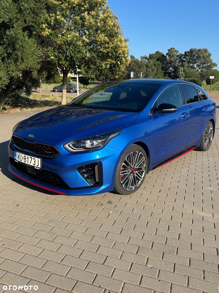 Kia ProCeed - 2