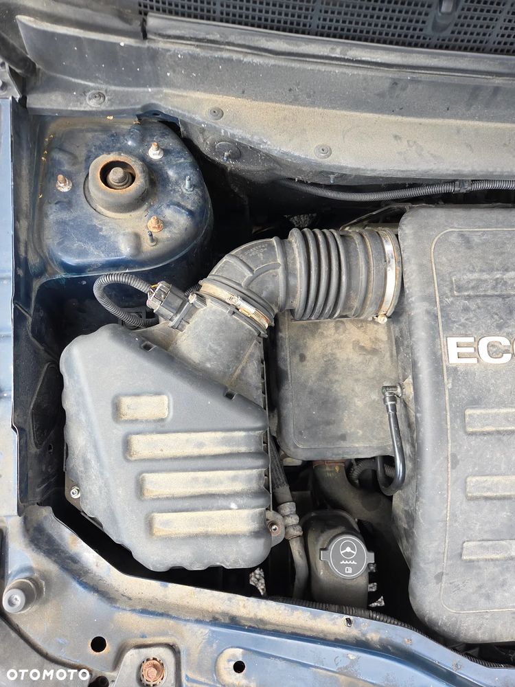 Chevrolet Captiva 2.4 LT FWD - 28