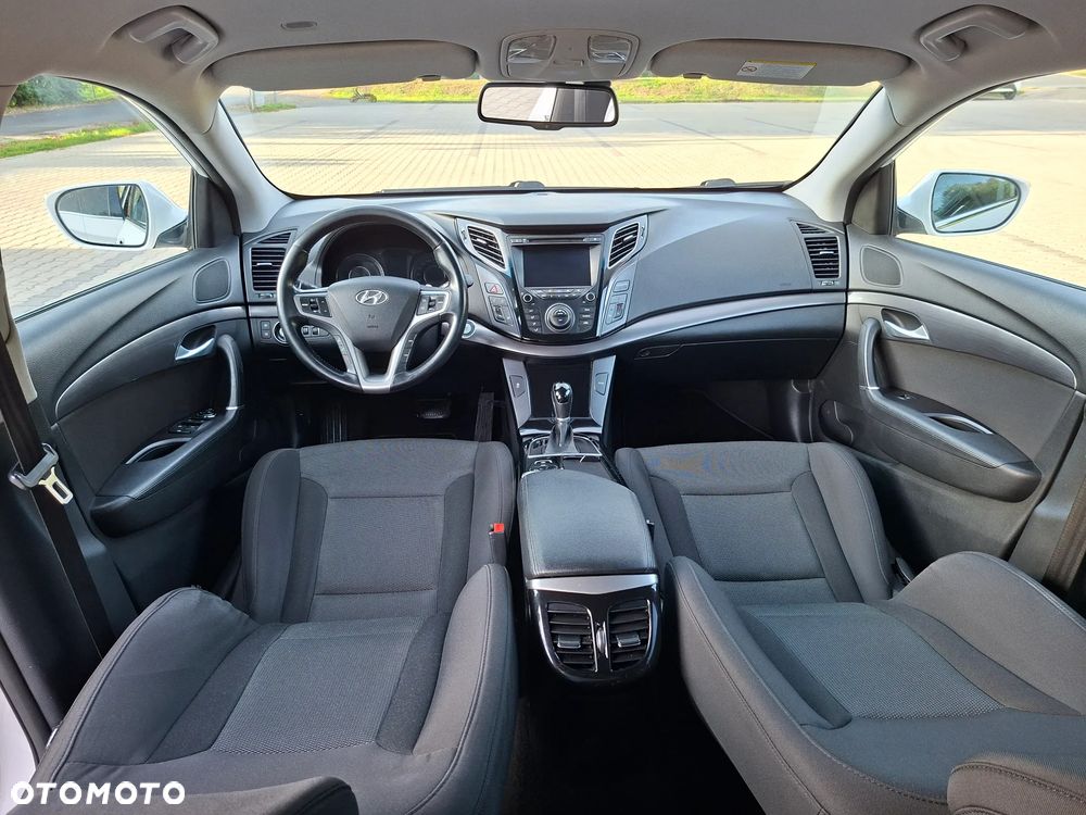 Hyundai i40 - 11