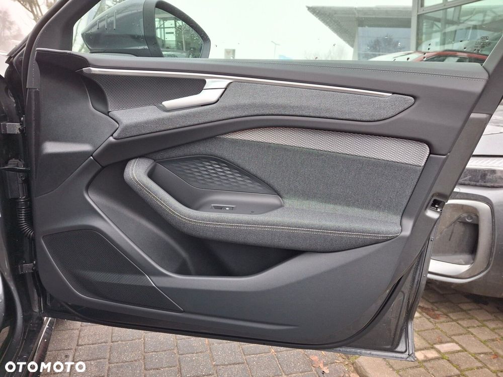 Audi A6 Limousine - 14