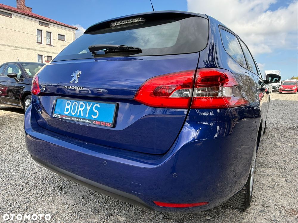 Peugeot 308 1.5 BlueHDi Active Pack Business S&S EAT8 - 36