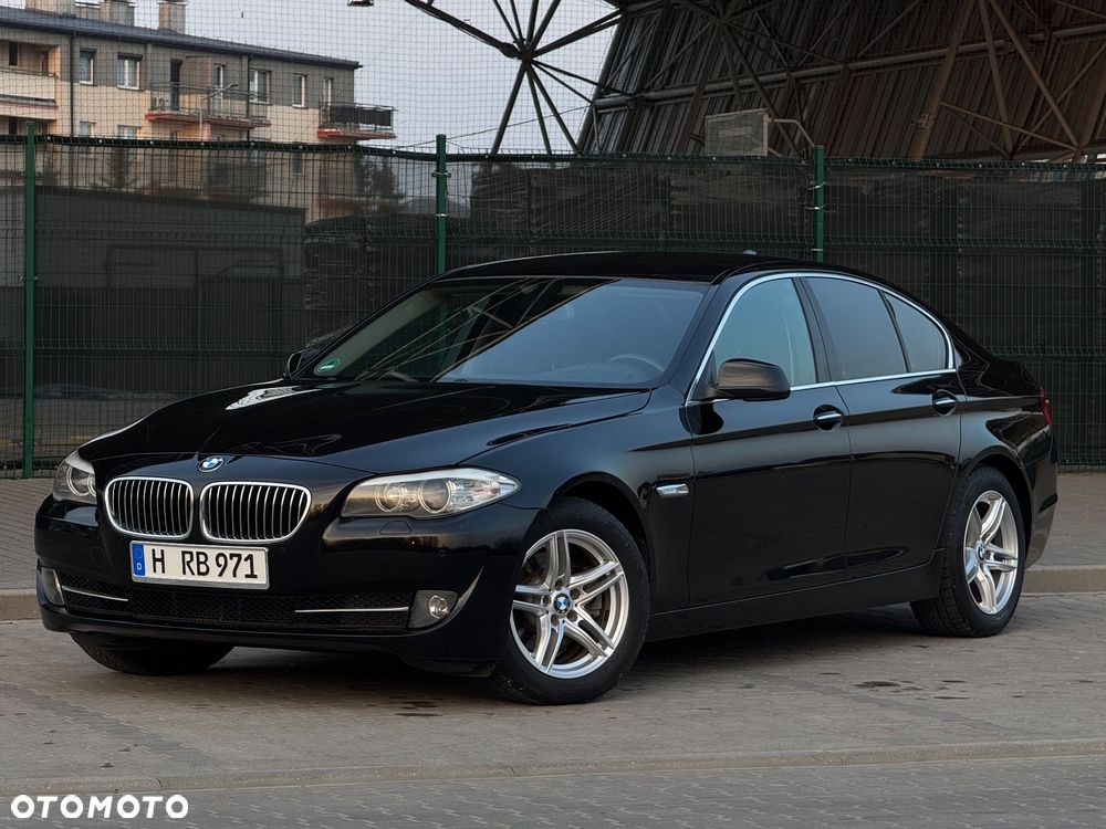 BMW Seria 5 520d - 13