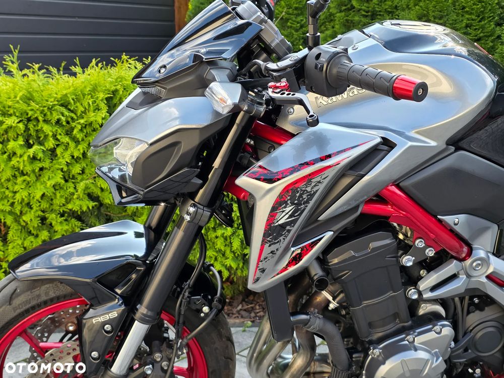 Kawasaki Z 900 - 23
