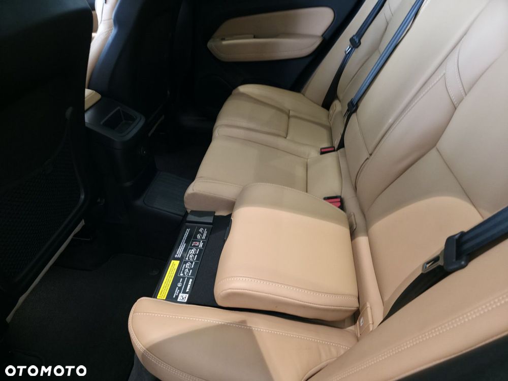 Volvo XC 60 - 28