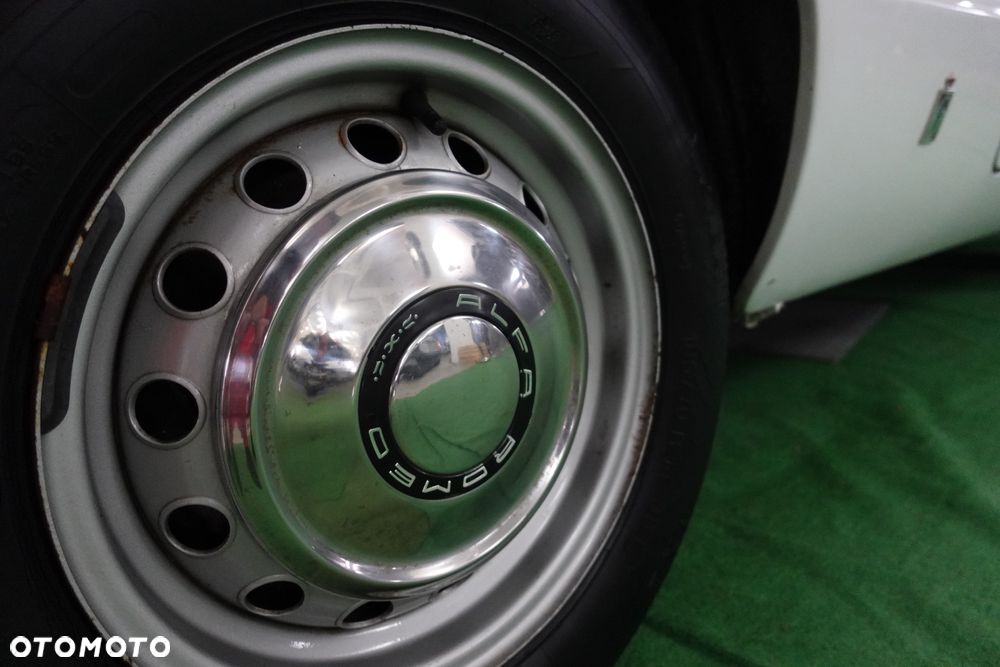 Alfa Romeo Spider - 11