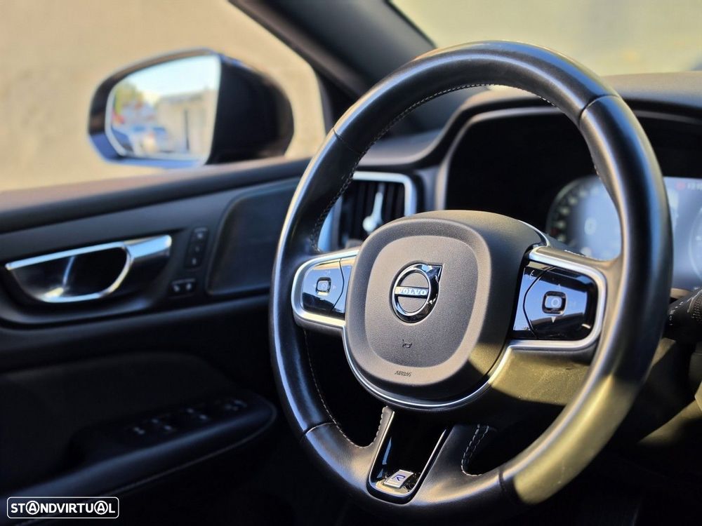 Volvo V60 2.0 D4 R-Design Momentum Geartronic - 16
