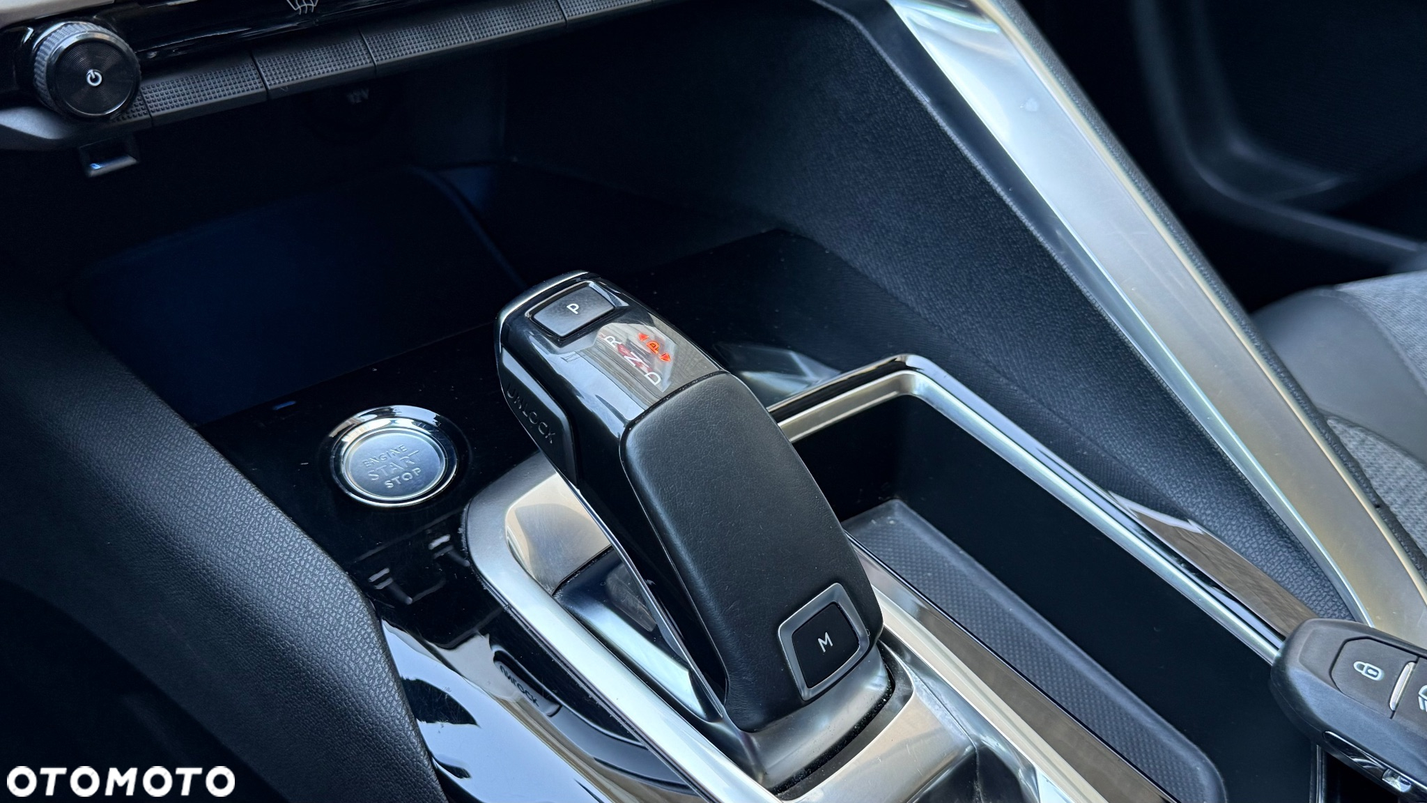 Peugeot 3008 BlueHDi 130 Stop & Start EAT8 Allure - 31