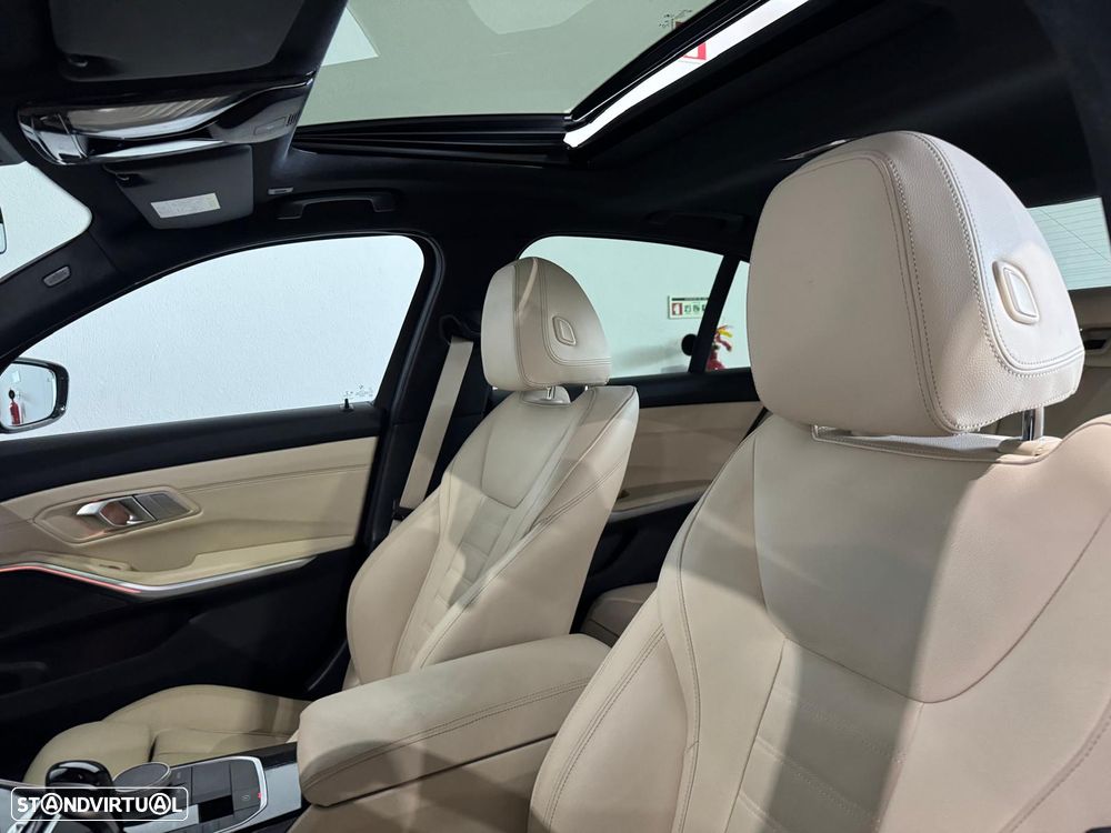 BMW 330 i Pack M Auto - 11