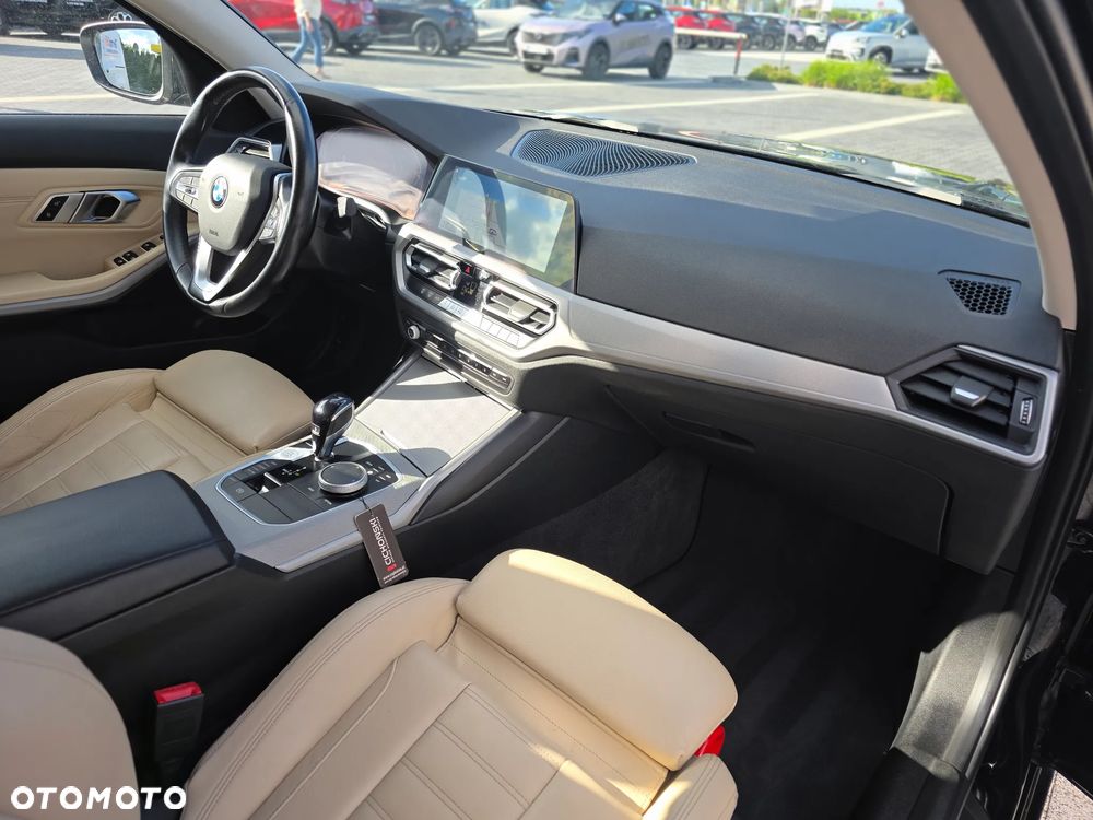 BMW Seria 3 - 29