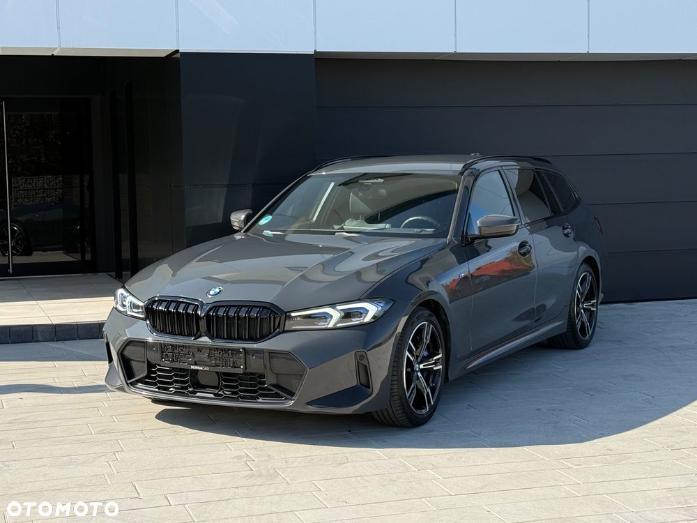 BMW Seria 3 320d Touring xDrive M Sport - 30