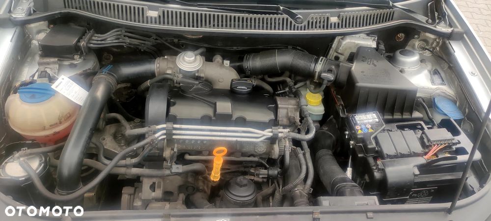 Volkswagen Polo 1.4 TDI DPF Comfortline - 10
