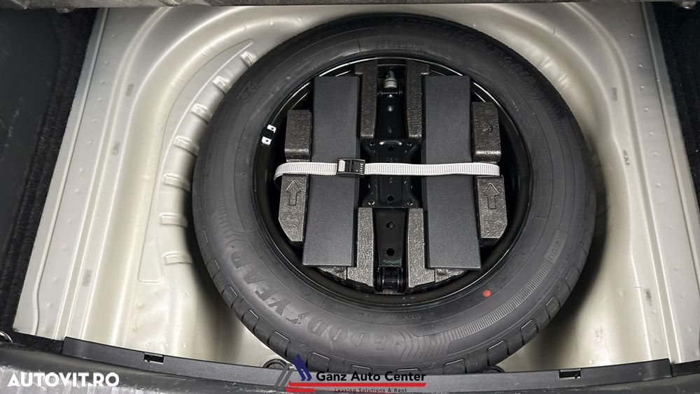 Skoda Octavia 2.0 TDI DSG Style - 25