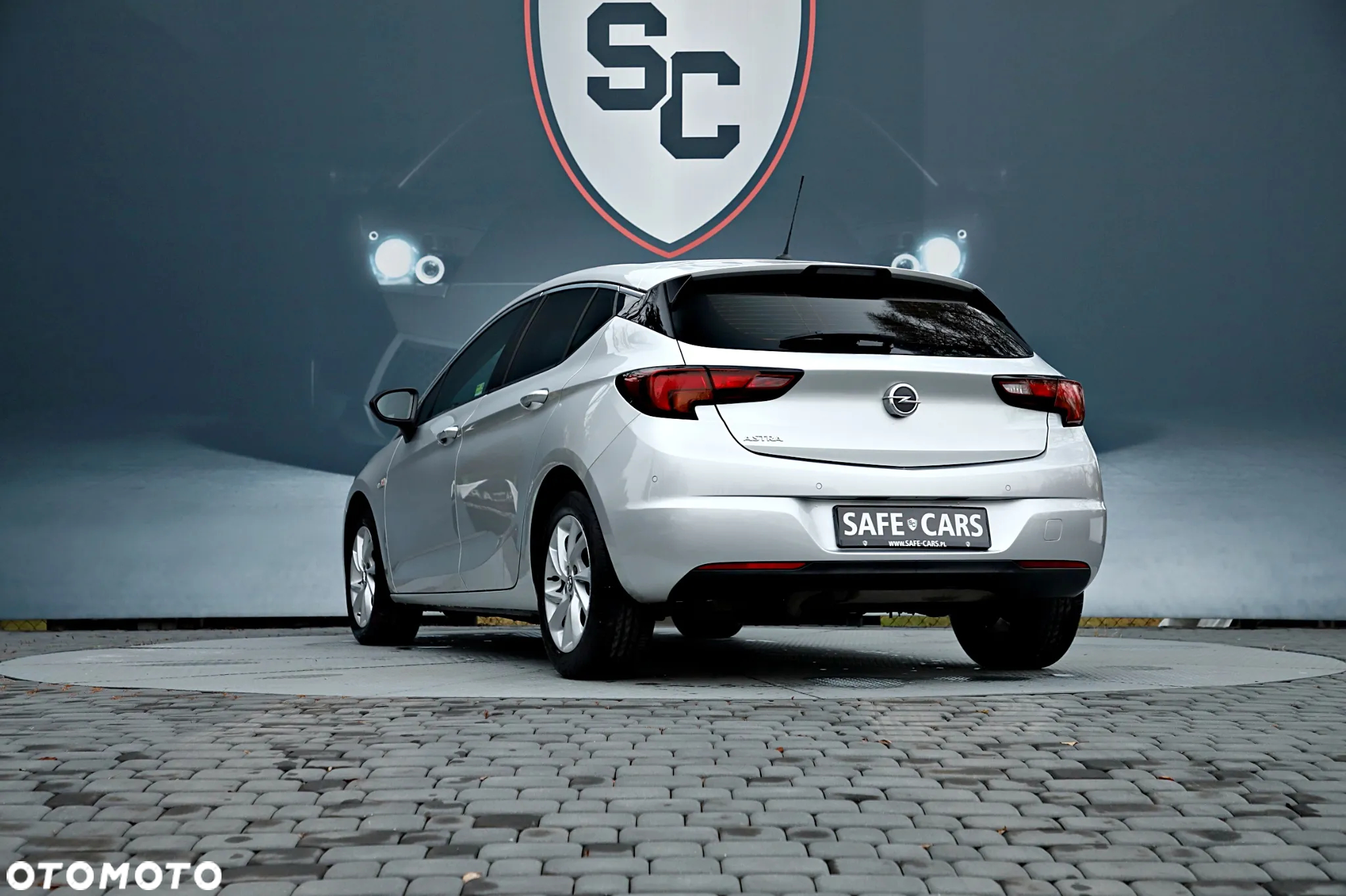 Opel Astra V 1.2 T Elegance S&S - 8