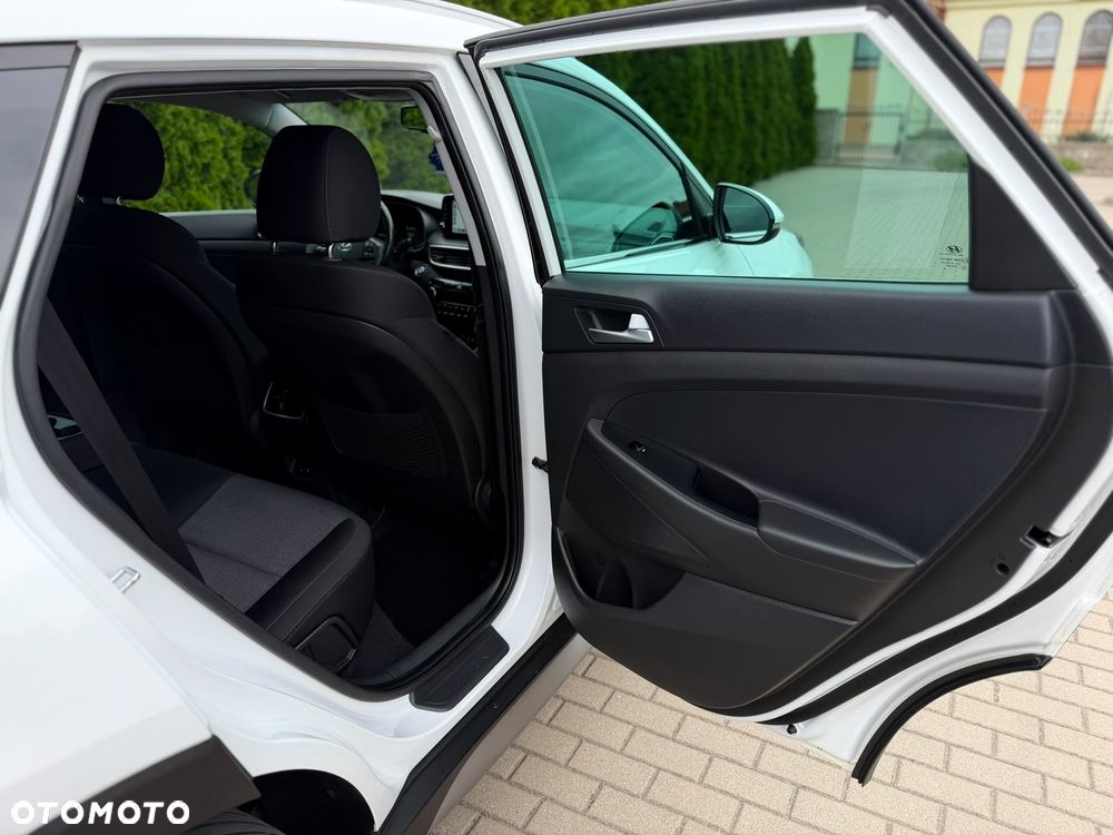 Hyundai Tucson blue 1.6 CRDi 2WD DCT Style - 23