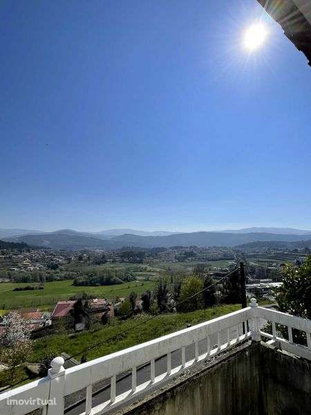 T3 no Centro de Celorico de Basto | Cozinha Nova | Entrada Imediata - Grande imagem: 5/10