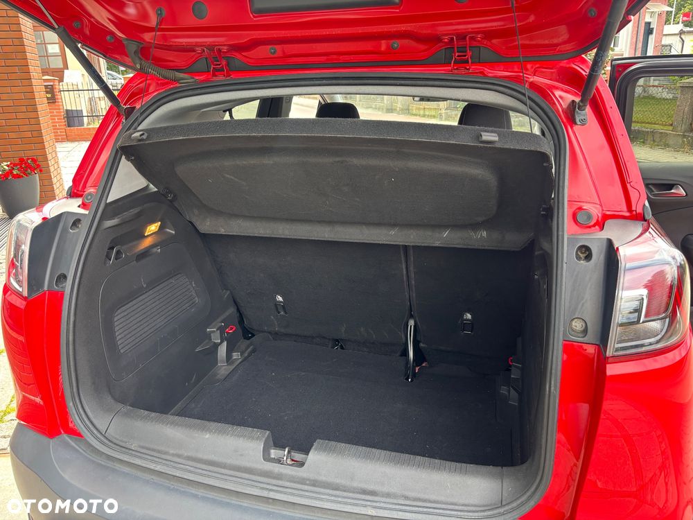 Opel Crossland X - 8