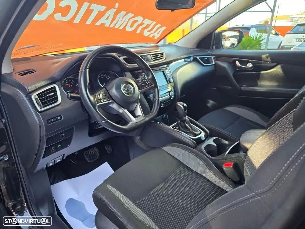 Nissan Qashqai 1.3 DIG-T N-Connecta Xtronic - 16