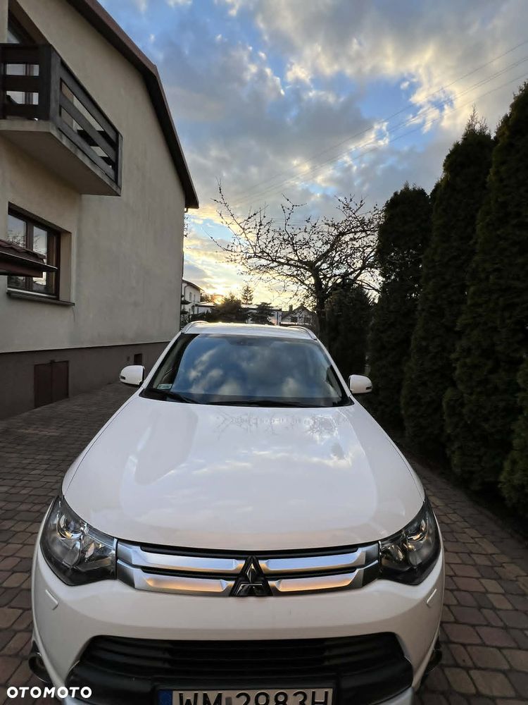 Mitsubishi Outlander 2.0 Intense 4WD CVT - 4