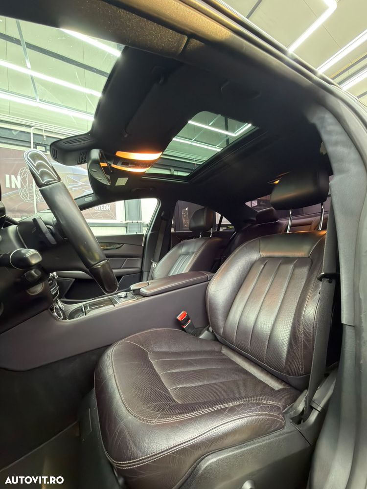 Mercedes-Benz CLS - 8
