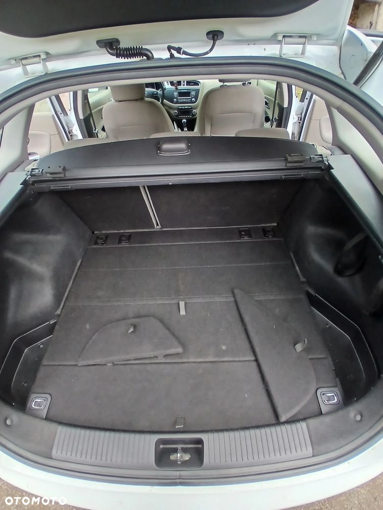 Kia Ceed 1.6 GDI Platinum Edition - 7