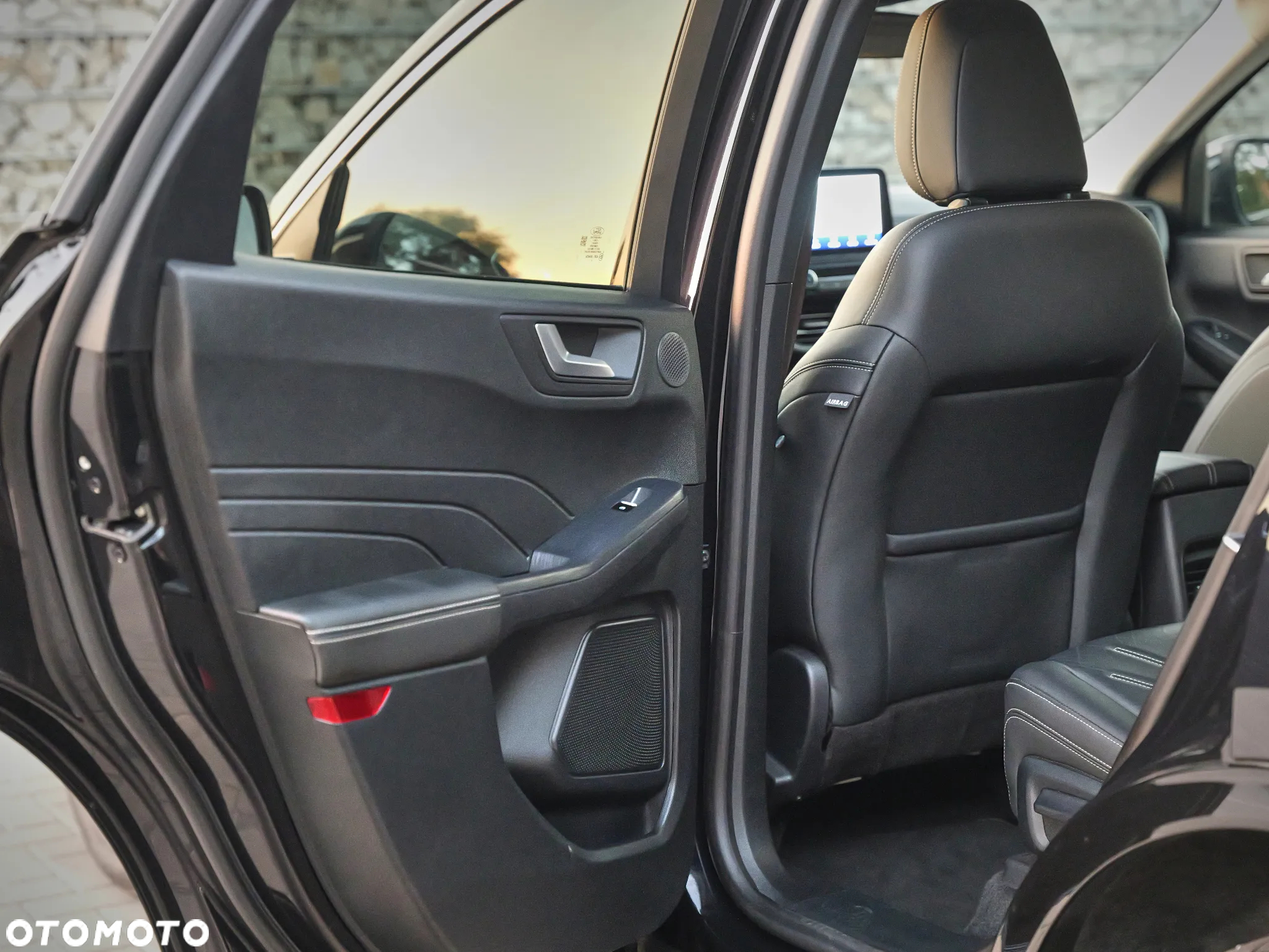 Ford Kuga 2.5 FHEV FWD Vignale - 23