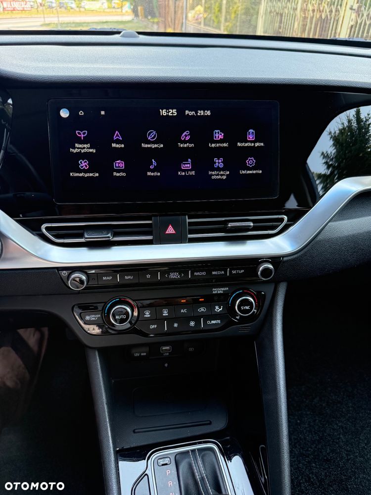 Kia Niro 1.6 GDI 2WD Vision - 22