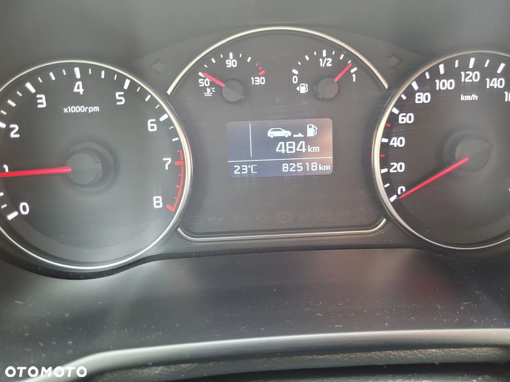 Kia Carens 1.6 GDI ISG Vision - 4