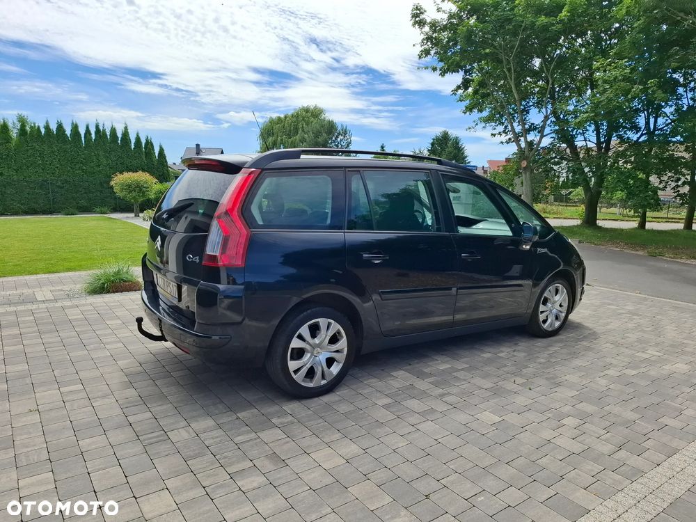Citroën C4 Grand Picasso 1.8 16V Advance - 8