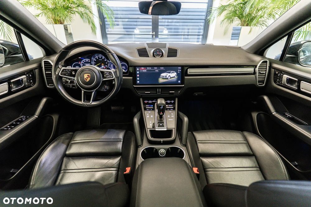 Porsche Cayenne Platinum Edition - 28