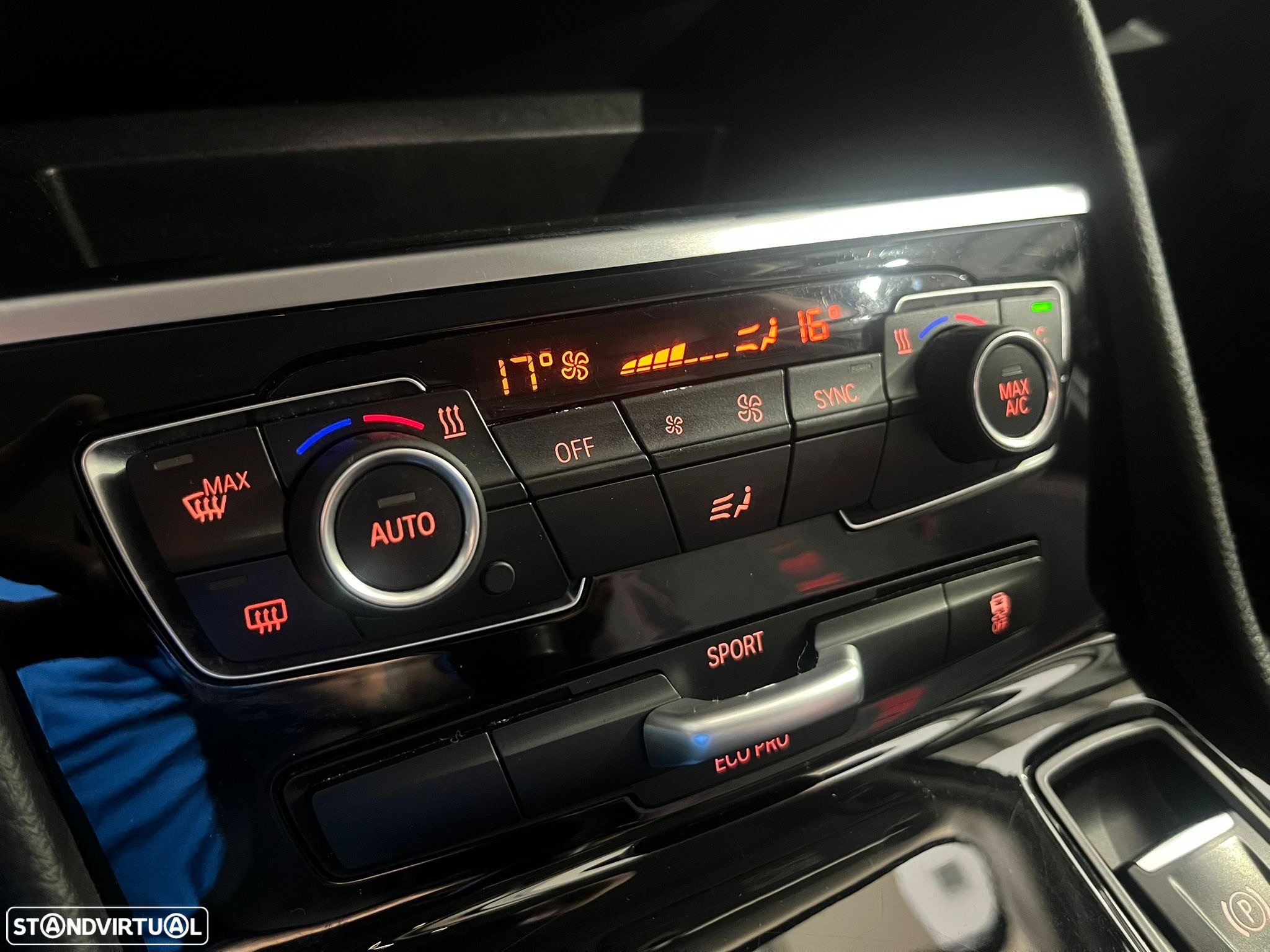 BMW 216 Active Tourer d Line Sport - 15