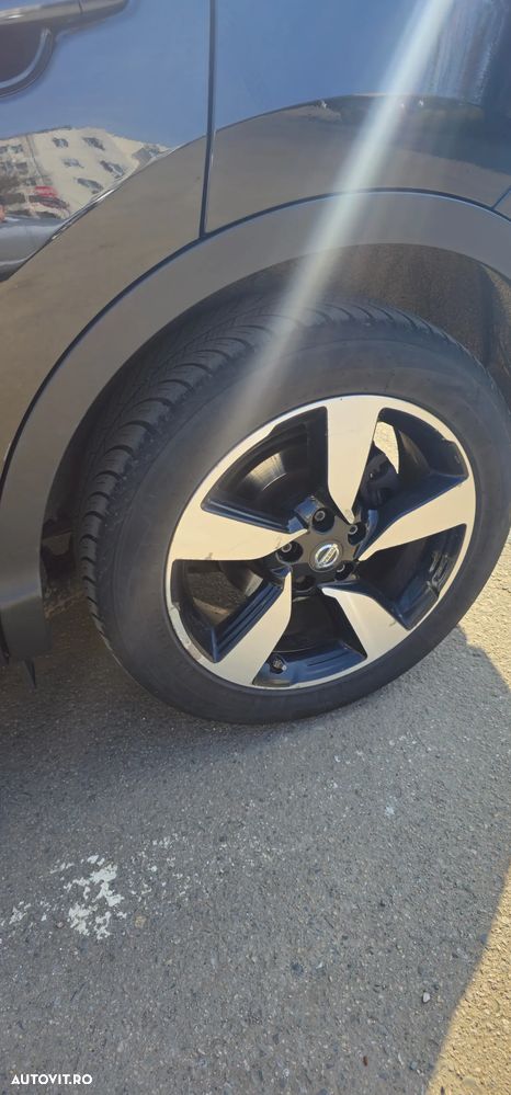 Nissan Qashqai DIG-T Start/Stop Tekna - 8