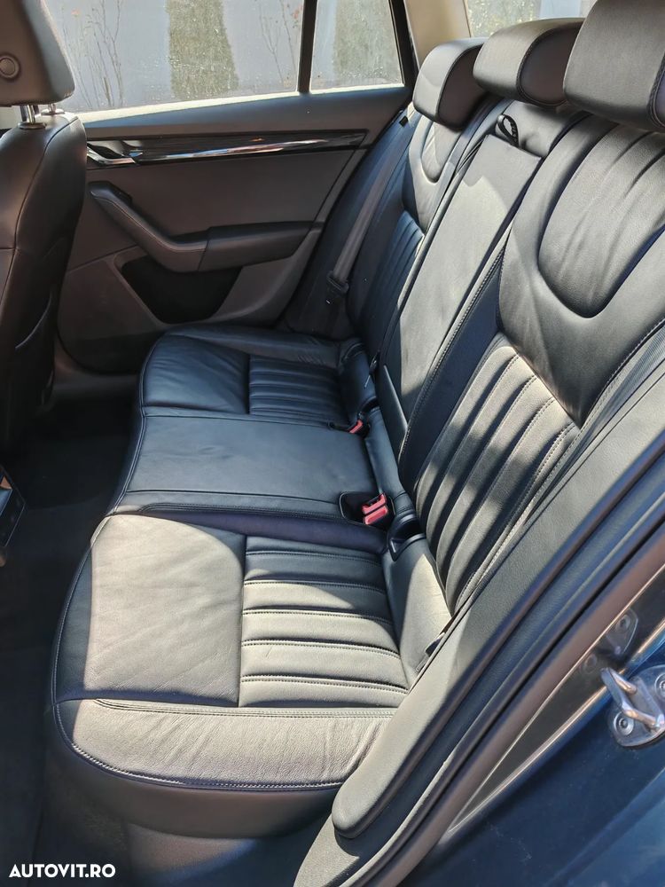 Skoda Octavia Combi Diesel 1.6 TDI Style - 6